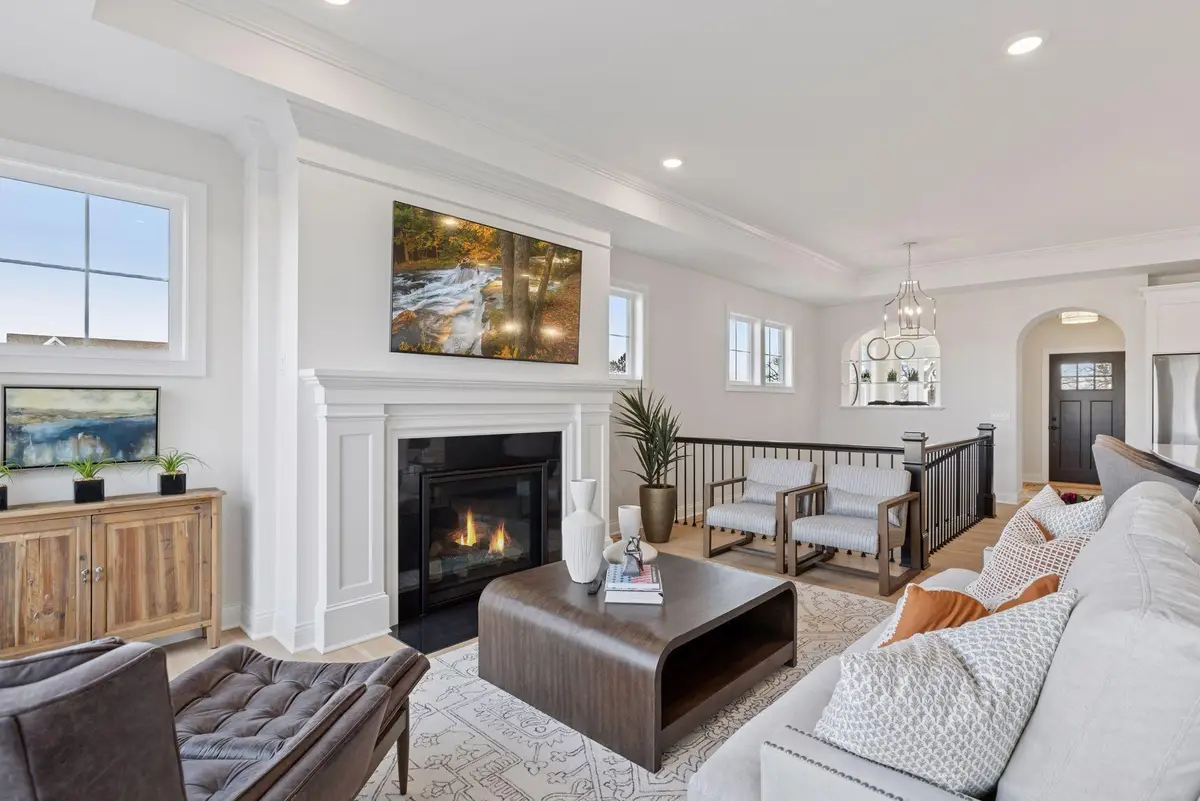87 Spring Farm Road, North Oaks, MN 55127 - #1