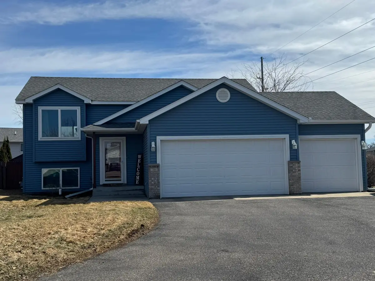 10 Juneau Court, North Mankato, MN 56003 - #1