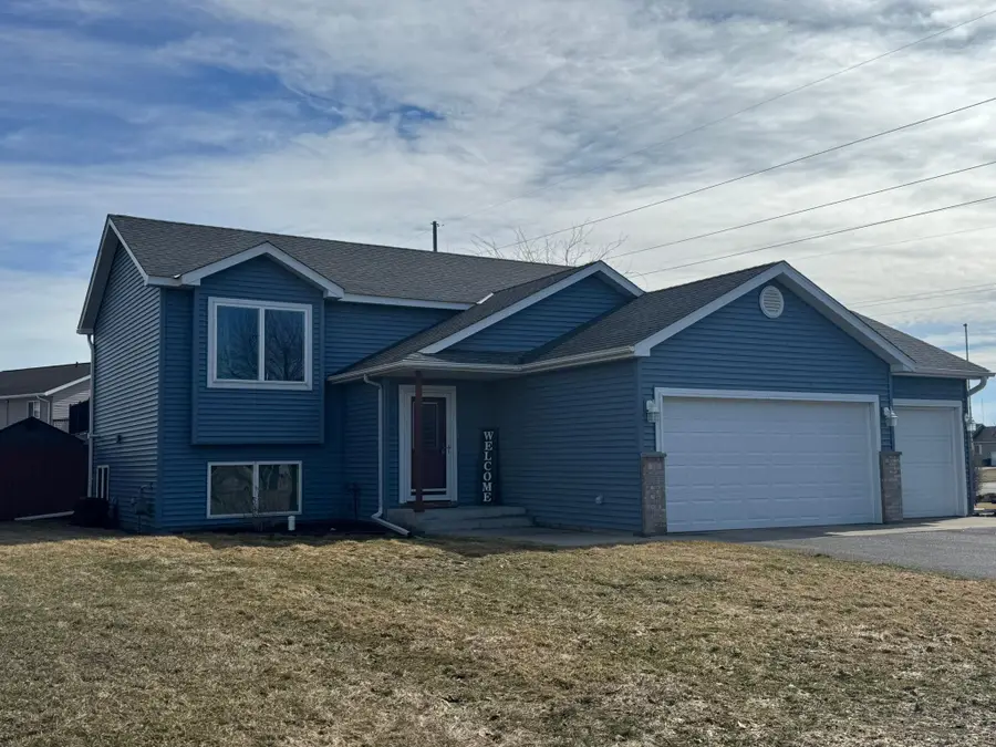 10 Juneau Court, North Mankato, MN 56003 - #2