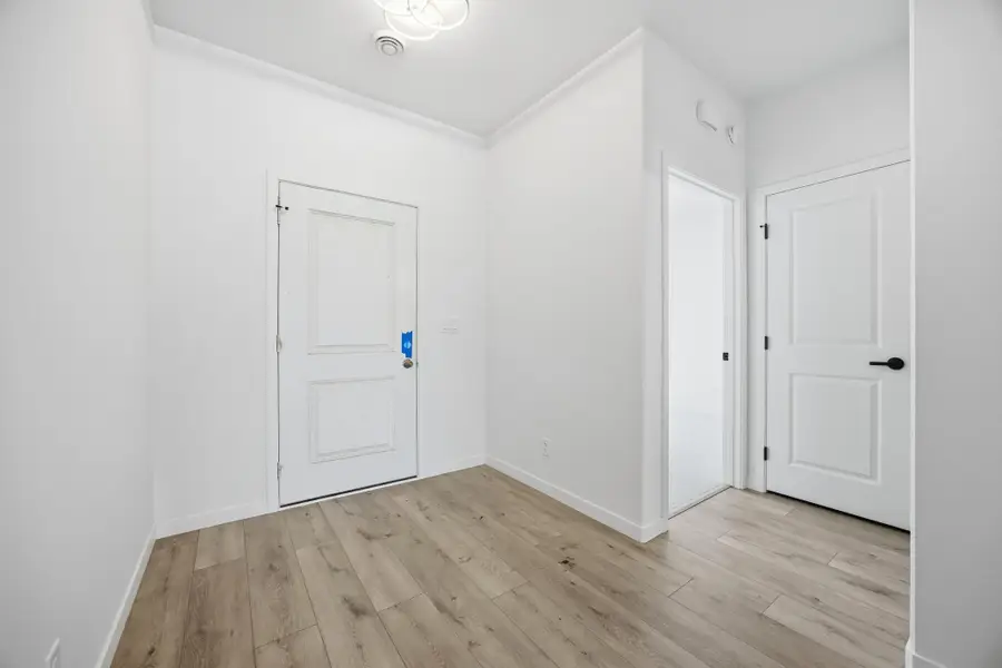 3296 Timber Creek Circle S, Fargo, ND 58104 - #3