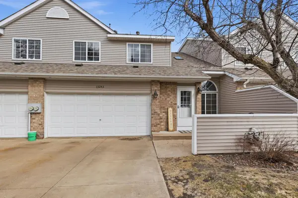 13242 Aberdeen Street Ne, Blaine, MN 55449