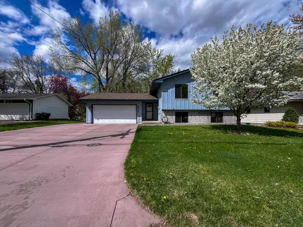 819 Grant Street, Anoka, MN 55303