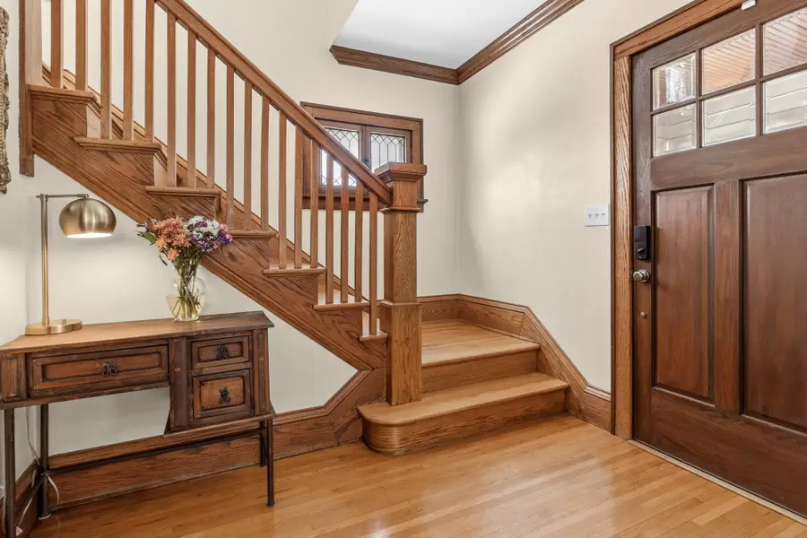 1360 Hewitt Avenue, Saint Paul, MN 55104 - #3