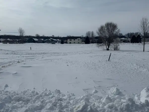 1585 Wood Duck Lane Ne, Owatonna, MN 55060