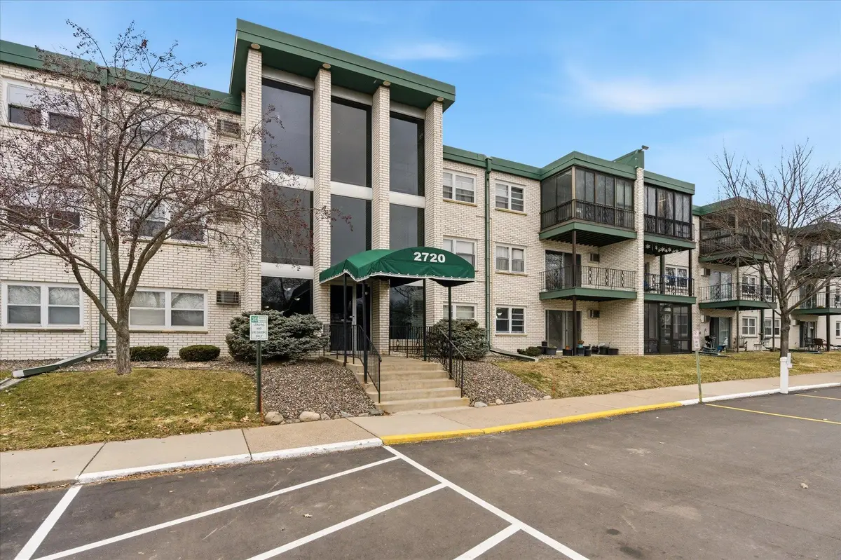 2720 Dale Street N #C114, Roseville, MN 55113 - #1