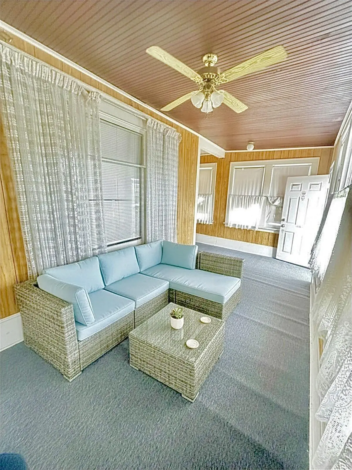 763 Saint Anthony Avenue, Saint Paul, MN 55104 - #1