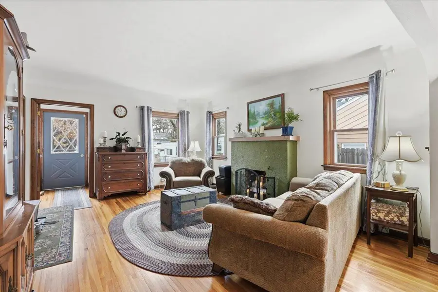 3029 Fairview Avenue N, Roseville, MN 55113 - #3