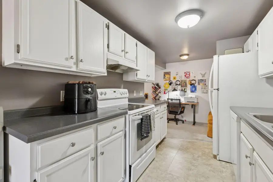 1807 Elliot Avenue #4, Minneapolis, MN 55404 - #3