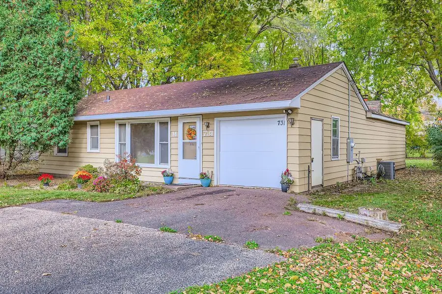 731 Berwood Avenue, Vadnais Heights, MN 55127 - #2