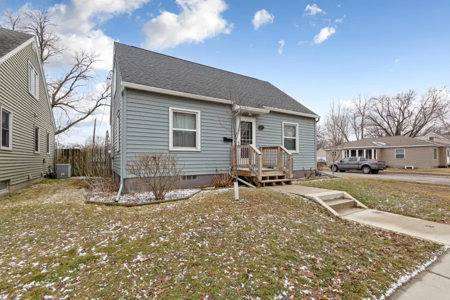 349 Tyler Avenue, North Mankato, MN 56003 - #2