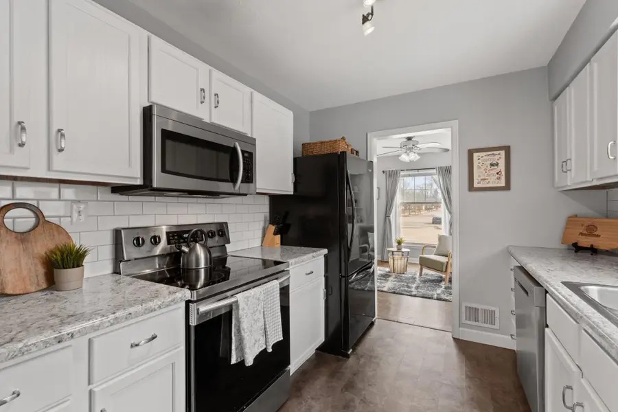 1053 3rd Avenue Se, Rochester, MN 55904 - #3