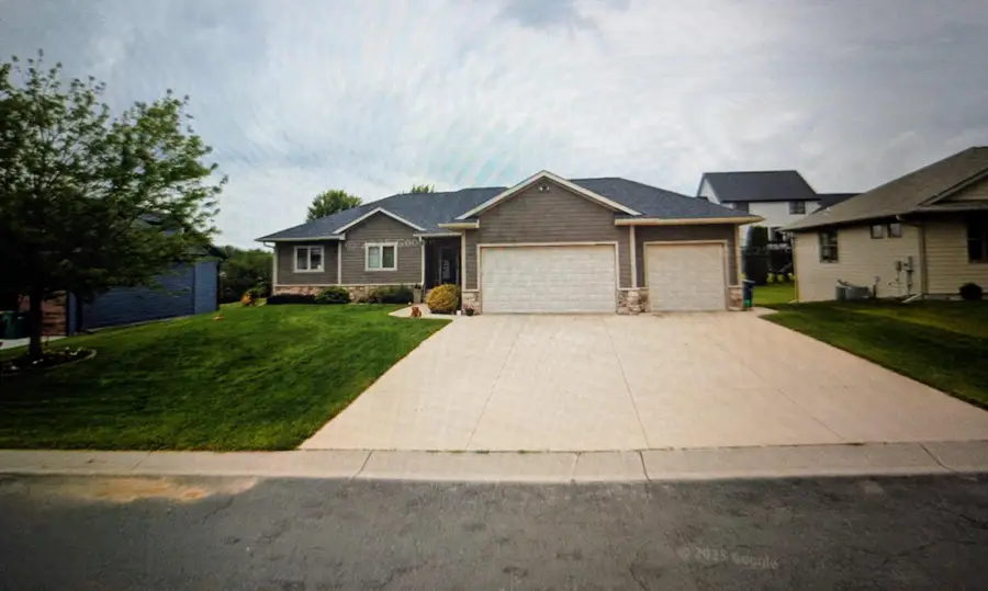 1004 3rd Avenue, Goodhue, MN 55027 - #2