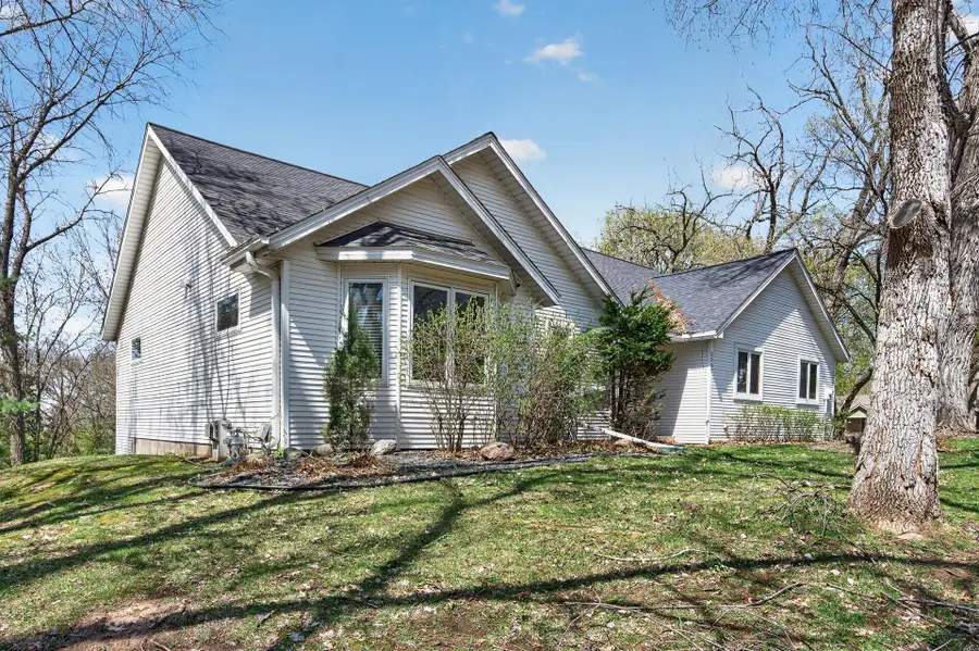 1207 Birch Street, Saint Paul, MN 55119 - #2