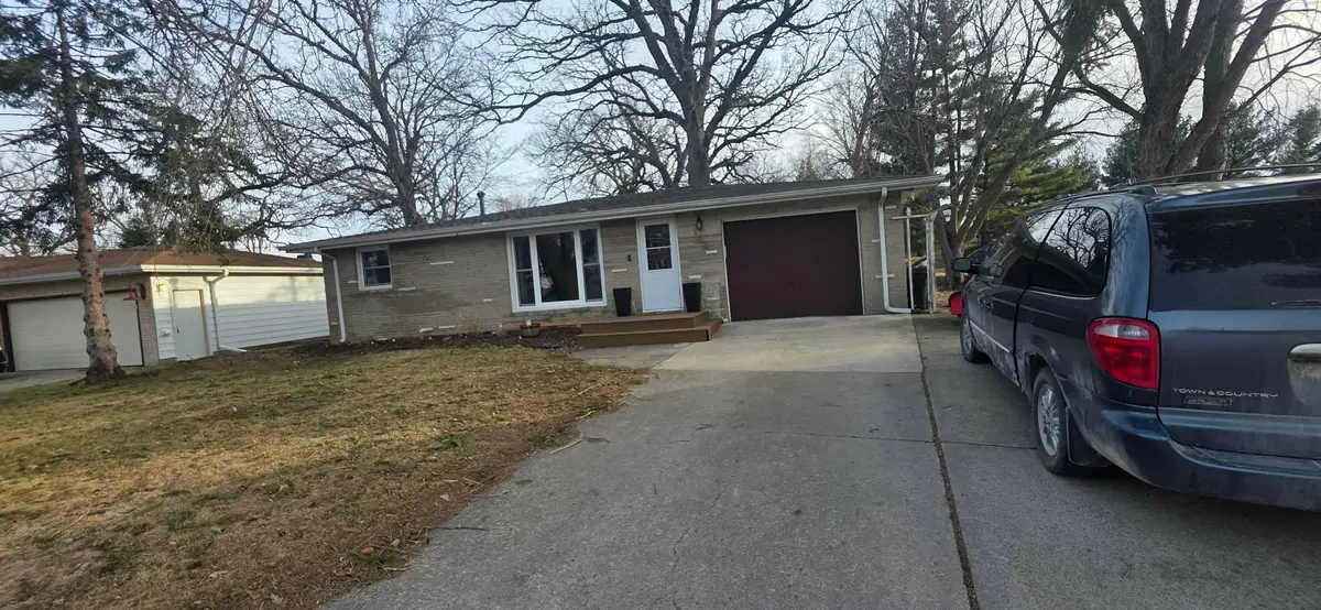 103 W Richway Drive, Albert Lea, MN 56007 - #1