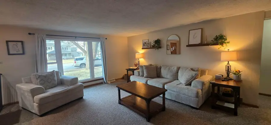 103 W Richway Drive, Albert Lea, MN 56007 - #3