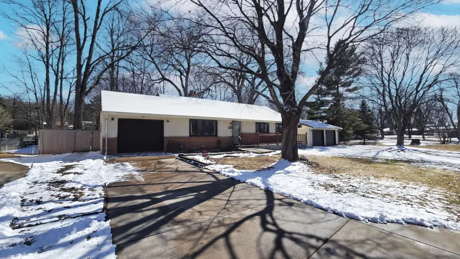 1894 Maryknoll Avenue N, Maplewood, MN 55109 - #2