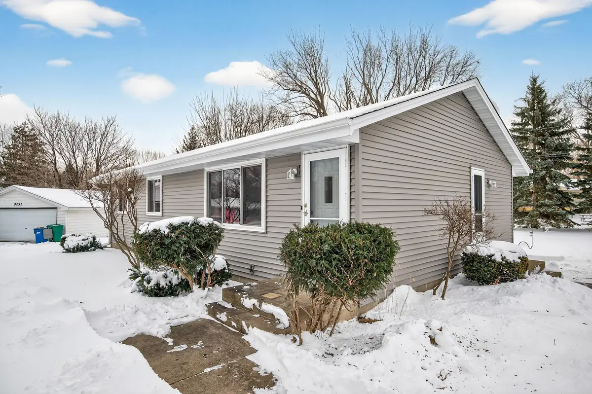 9244 Zinnia Lane N, Maple Grove, MN 55369 - #1