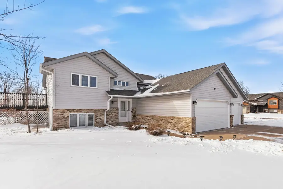 670 W 11th Street, Rush City, MN 55069 - #2