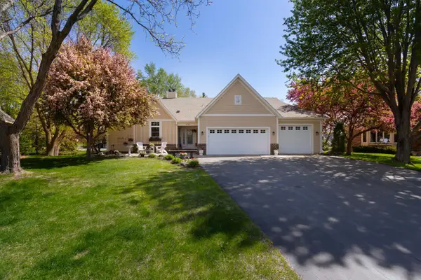 4250 Kingsview Lane N, Plymouth, MN 55446