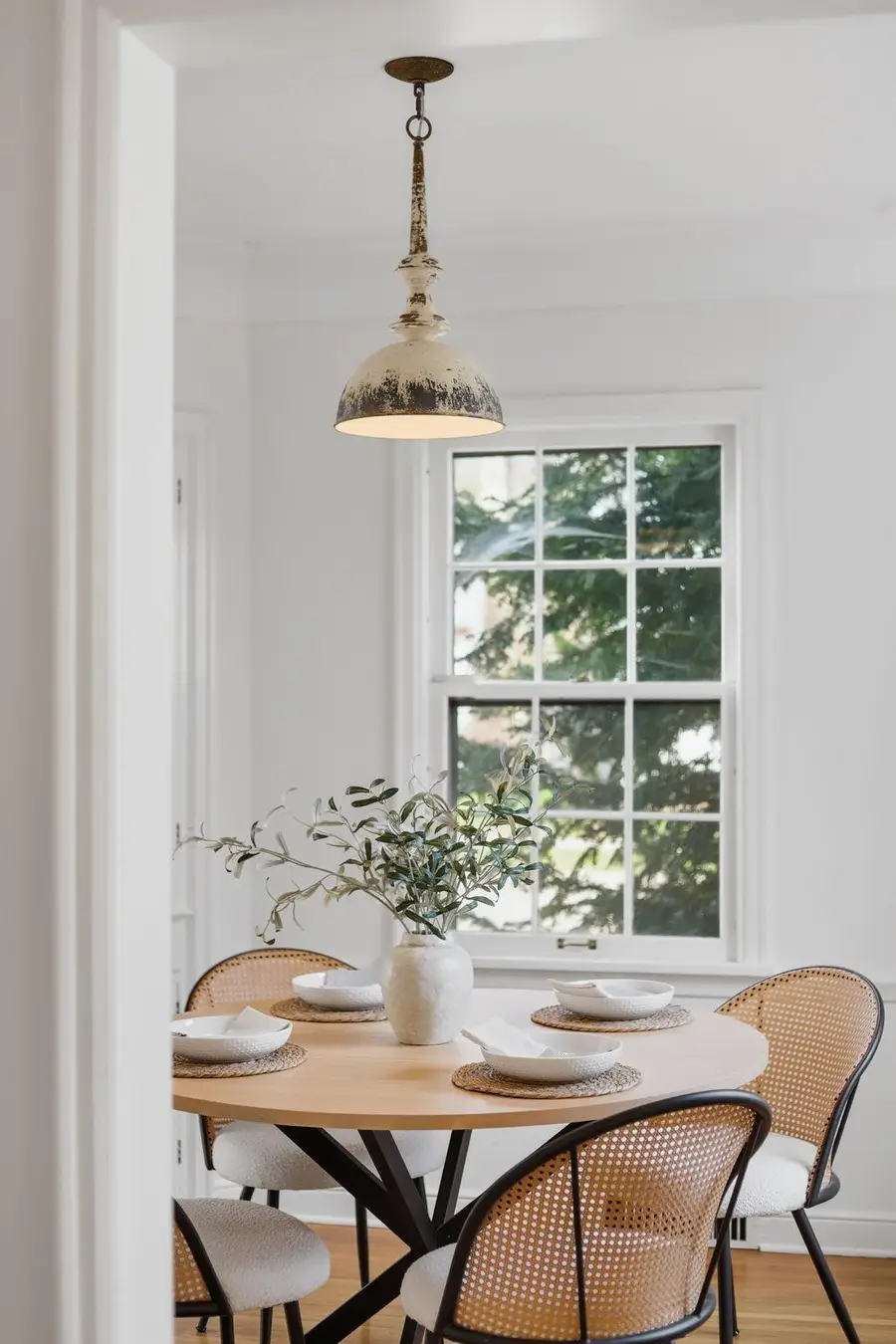 571 Griggs Street S, Saint Paul, MN 55116 - #3