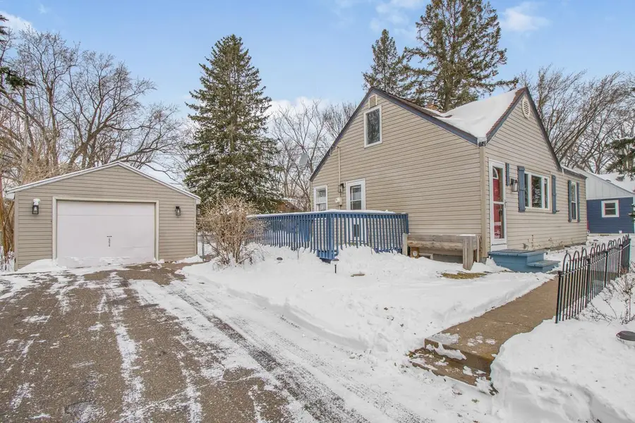 5357 Raymond Avenue, Mounds View, MN 55112 - #3