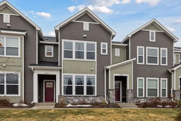 14440 Twin Lakes Circle, Burnsville, MN 55306