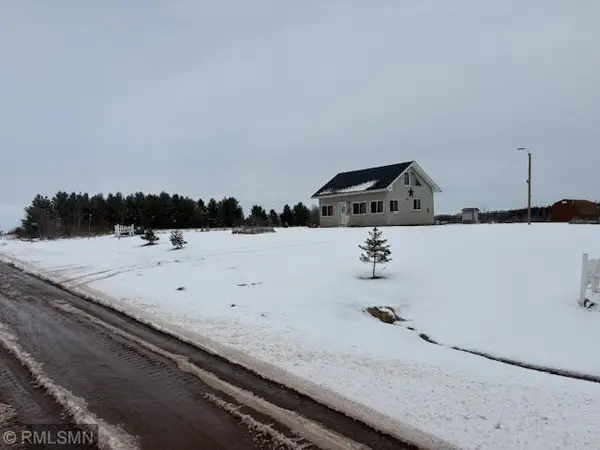 27048 Hawthorn Road N, Hinckley, MN 55037