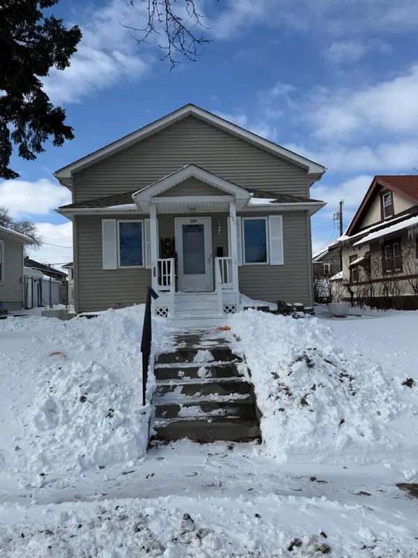 389 Roy Street N, Saint Paul, MN 55104