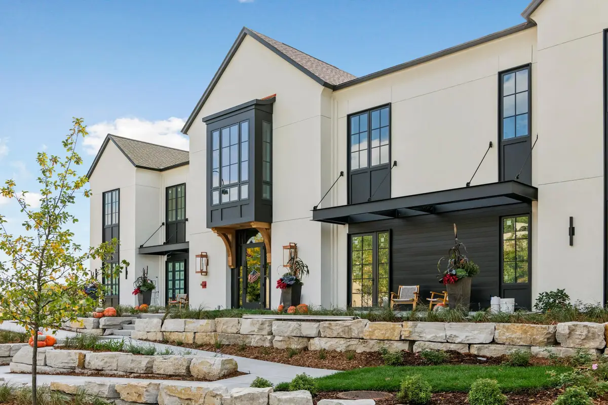 2408 Commerce Boulevard #201, Mound, MN 55364 - #1