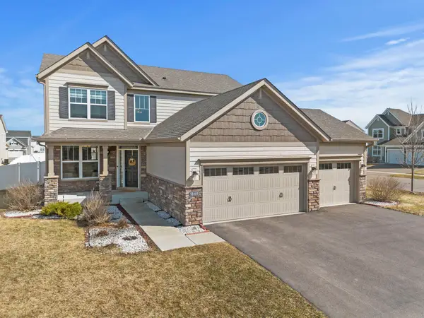18101 Goldfinch Way, Lakeville, MN 55044