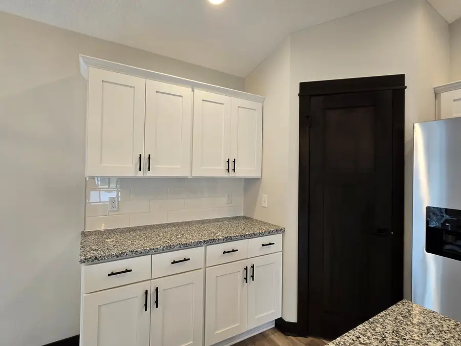 893 Mill Race Court, Madelia, MN 56062 - #3