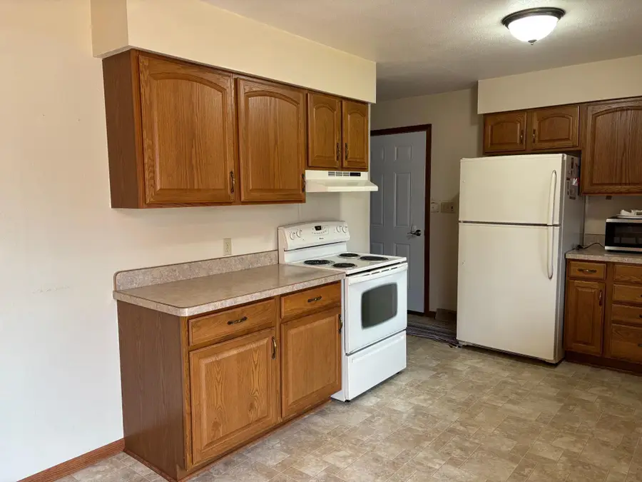 835 10th Street, Granite Falls, MN 56241 - #2