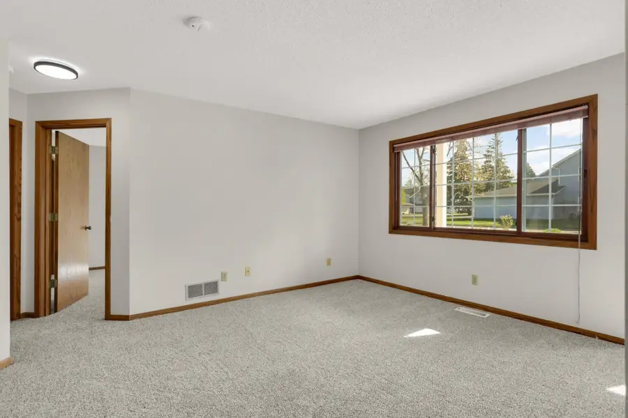4061 Maureen Drive Ne #105, Columbia Heights, MN 55421 - #3