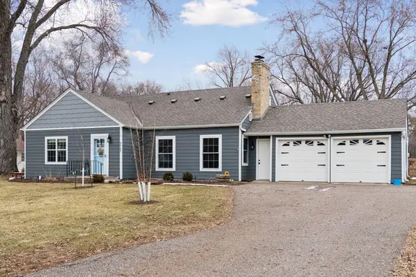 3727 Farmington Road, Hopkins, MN 55305