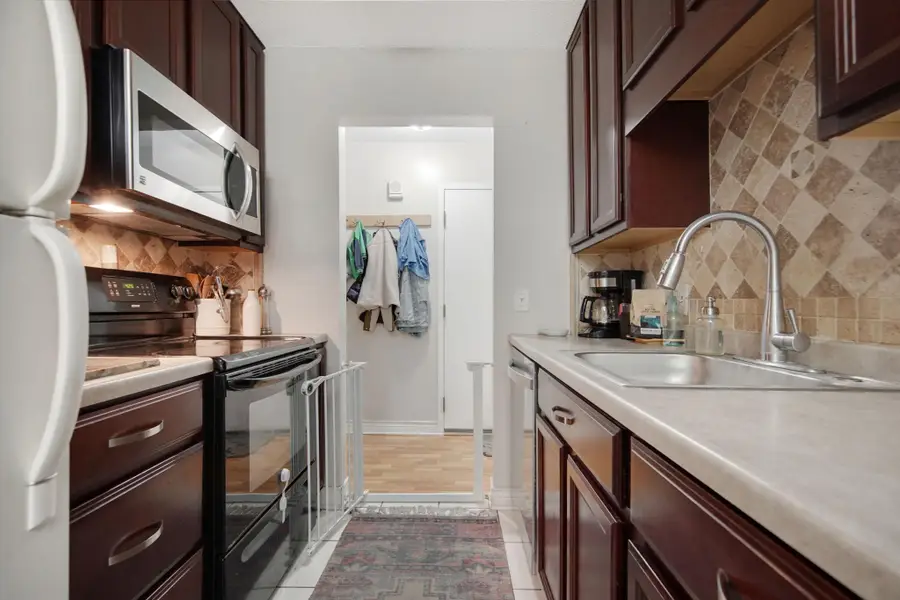 12846 Nicollet Avenue #202, Burnsville, MN 55337 - #2