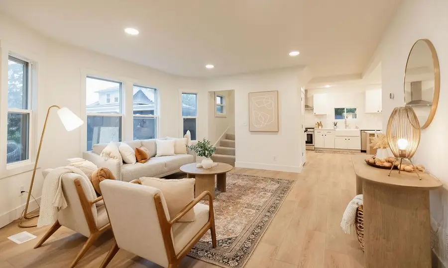 212 E Diamond Lake Road, Minneapolis, MN 55419 - #2