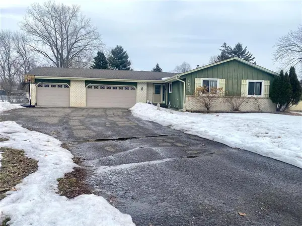8024 Vincent Circle N, Brooklyn Park, MN 55444