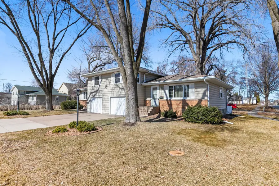 4318 & 4320 W 126th Street, Savage, MN 55378 - #2