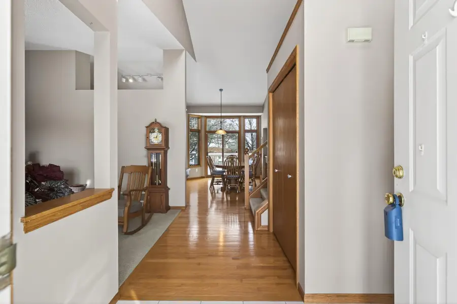 1437 Schooner Way, Woodbury, MN 55125 - #2