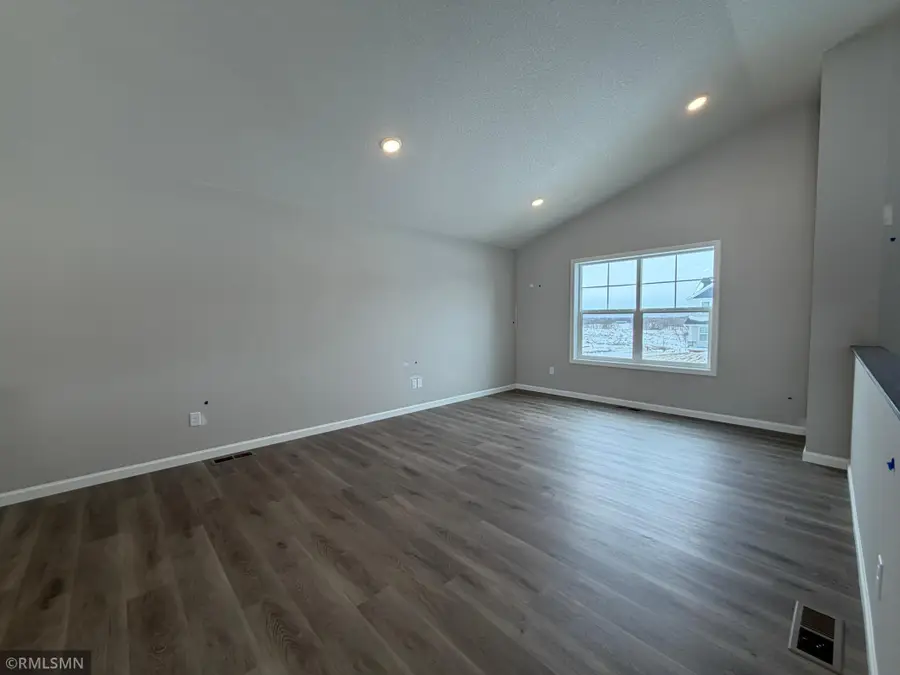 6289 Radford Avenue Ne, Otsego, MN 55330 - #2