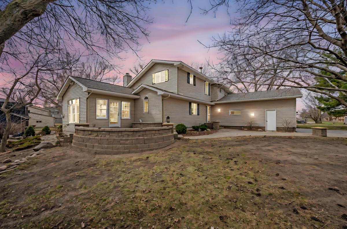 805 Hengen Street, Fairmont, MN 56031 - #1