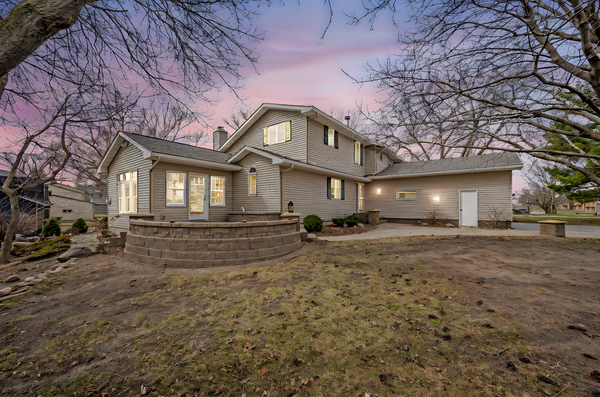 805 Hengen Street, Fairmont, MN 56031