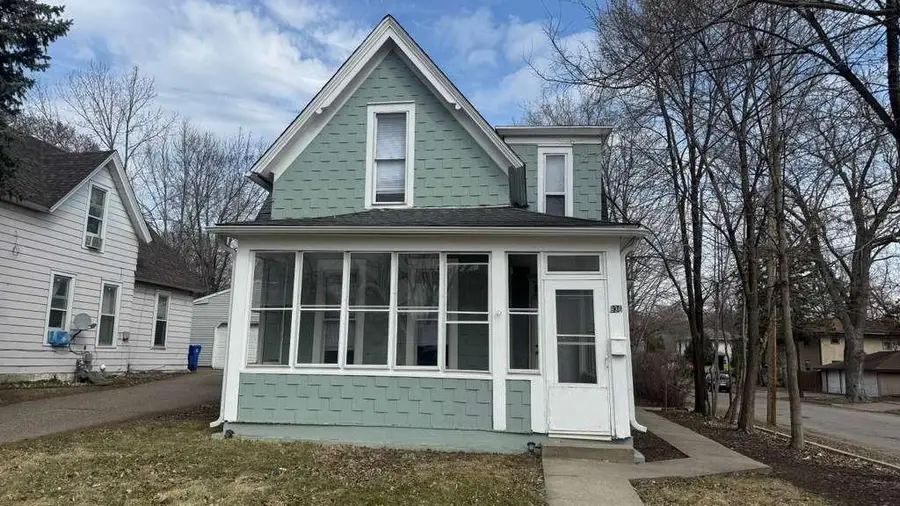 936 Duchess Street, Saint Paul, MN 55106 - #2