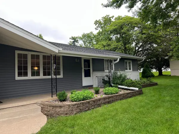 5600 Lindsay Street, Golden Valley, MN 55422