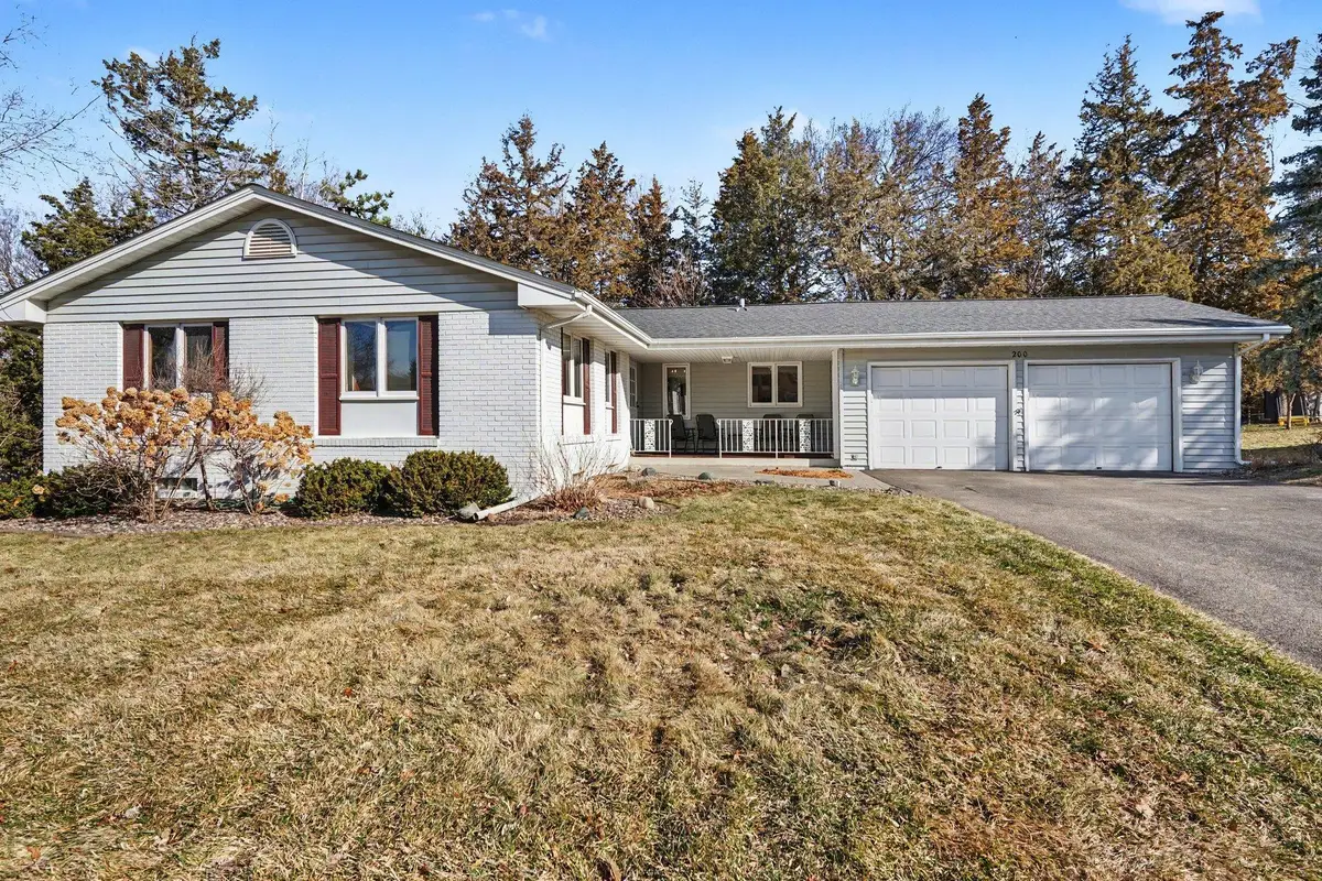 200 W 107th Street, Bloomington, MN 55420 - #1