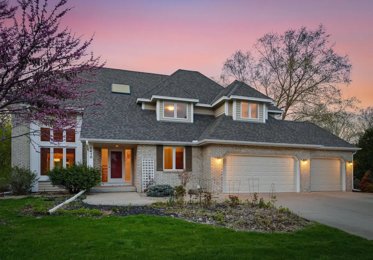 6410 Fox Path, Chanhassen, MN 55317 - #1