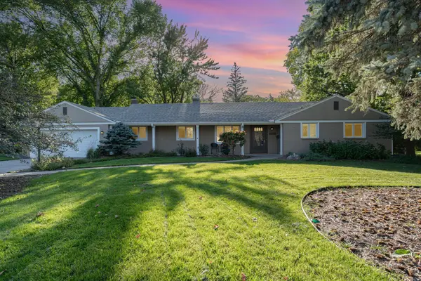 6608 W Shore Drive, Edina, MN 55435