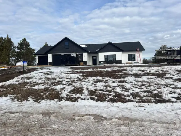 499 Dels Court Ne, Bemidji, MN 56601