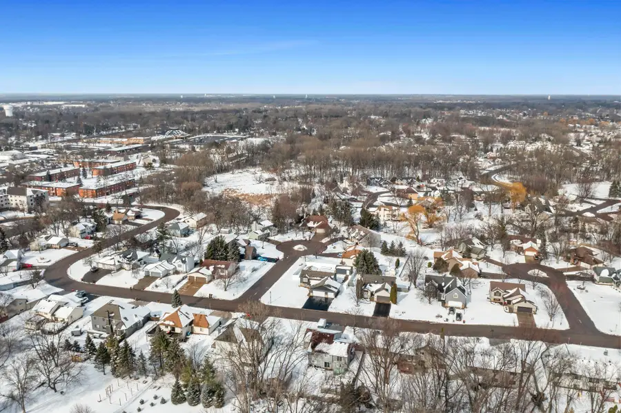 6356 11th Street N, Oakdale, MN 55128 - #2