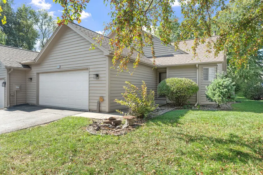 14172 Heywood Path, Apple Valley, MN 55124 - #2